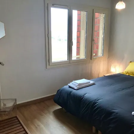 Parc Avril Apartment